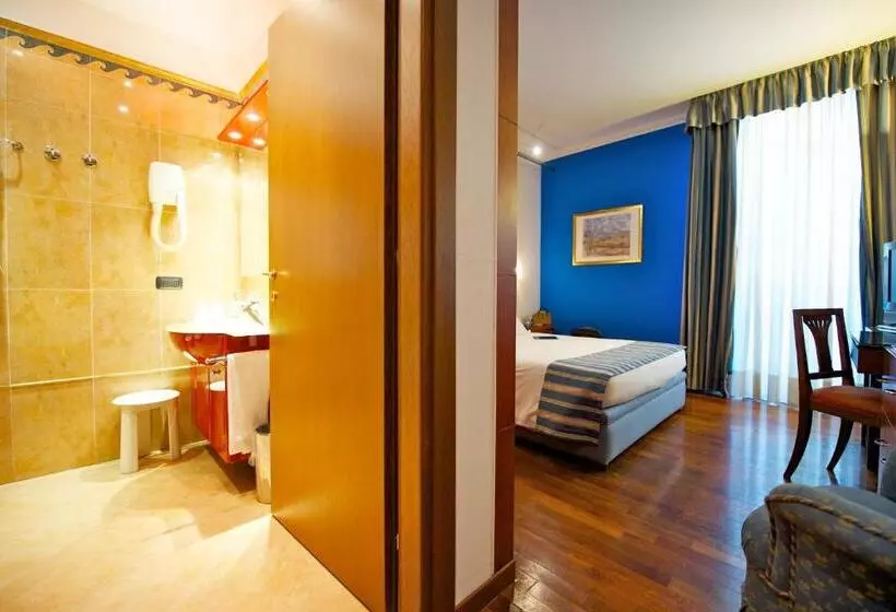 Fotos del hotel Torino Royal:  23