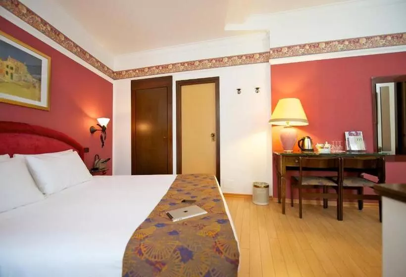 Fotos del hotel Torino Royal:  19