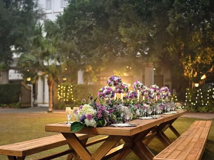 Fotos del hotel Ambassador, New Delhi  Ihcl Seleqtions:  8