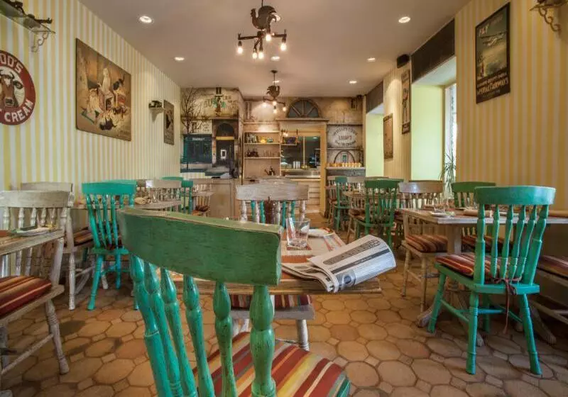 Fotos del hotel Ambassador, New Delhi  Ihcl Seleqtions:  5