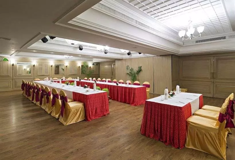 Fotos del hotel Clarks Avadh:  24