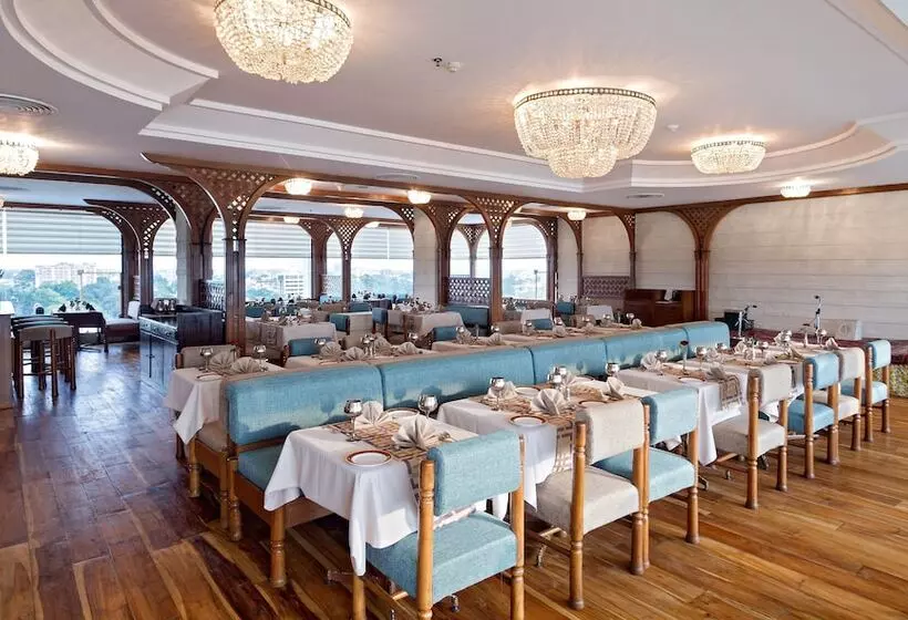 Fotos del hotel Clarks Avadh:  21