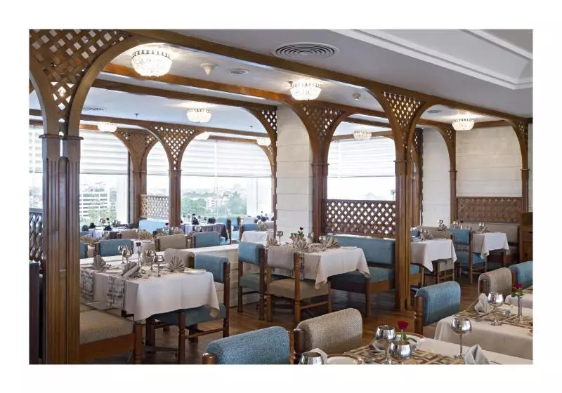 Fotos del hotel Clarks Avadh:  18