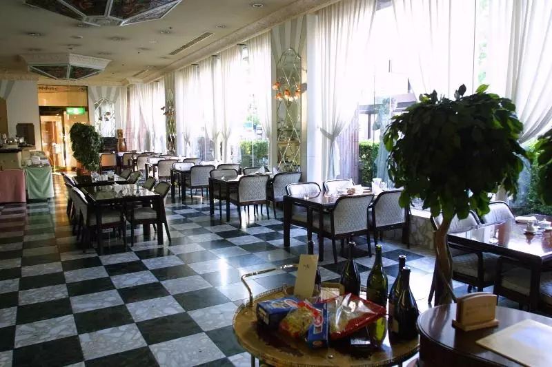 Fotos del hotel Koyo Grand:  6