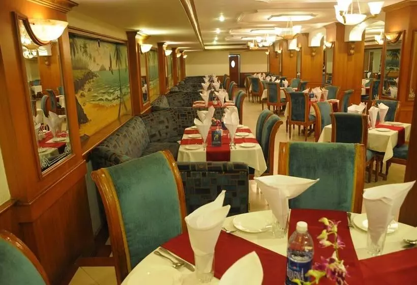 Fotos del hotel Bangalore International:  4