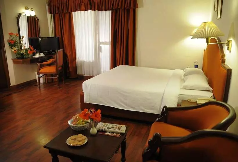 Fotos del hotel Bangalore International:  2