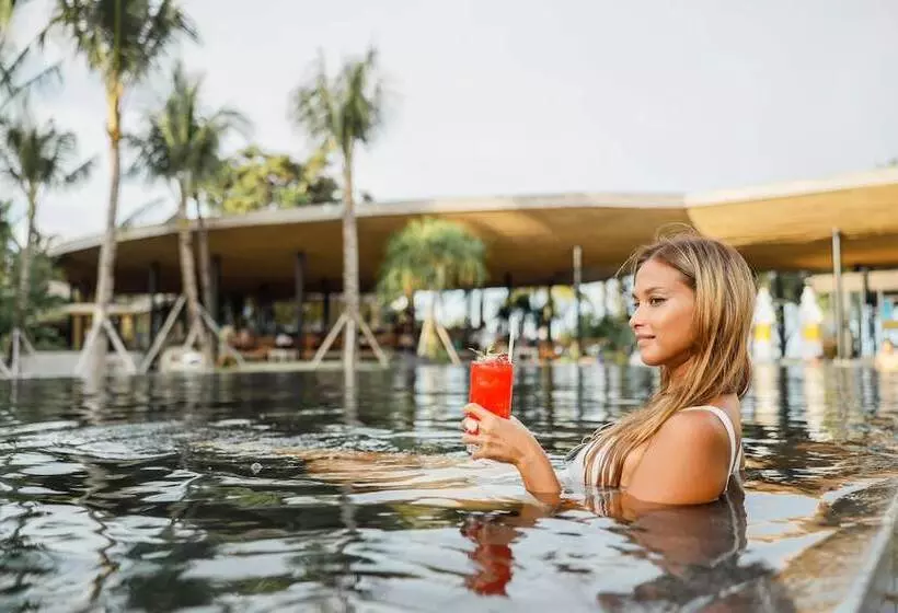 Fotos del hotel Segara Village:  4