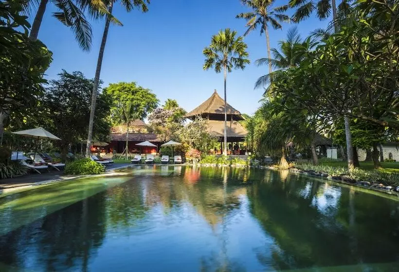 Fotos del hotel Segara Village:  11