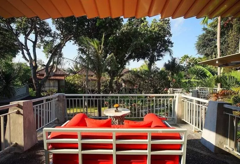 Fotos del hotel Segara Village:  14