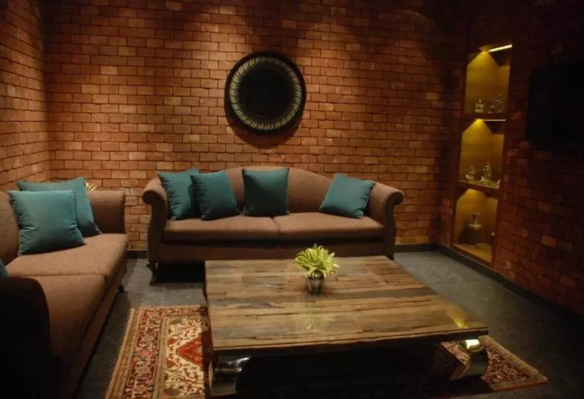 Fotos del hotel The Lalit Great Eastern Kolkata:  17