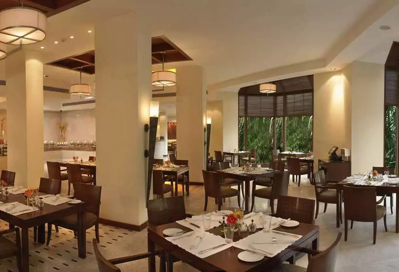 Fotos del hotel The Leela Mumbai, Airport:  22