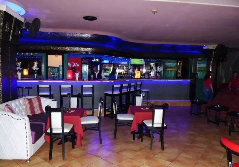 Fotos del hotel Bahia City:  6