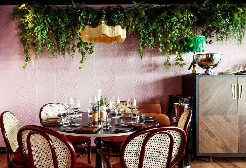 Fotos del hotel Clarion Hotel The Hub:  21