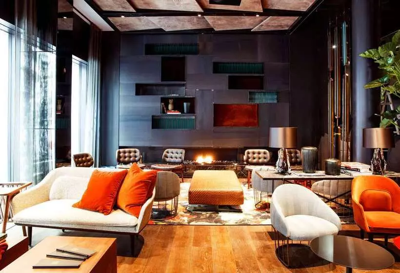 Fotos del hotel Clarion Hotel The Hub:  2