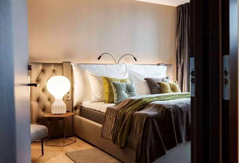 Fotos del hotel Clarion Hotel The Hub:  15