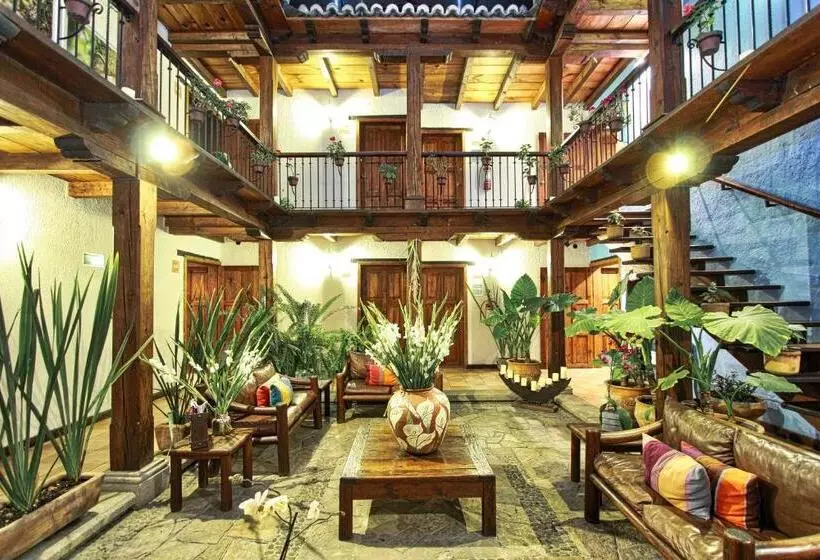 Fotos del hotel Docecuartos:  9