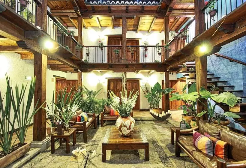 Fotos del hotel Docecuartos:  15