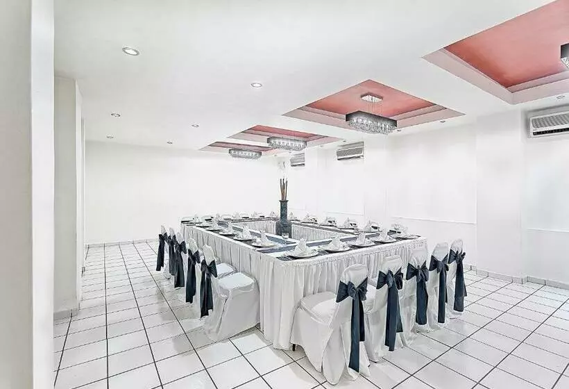 Fotos del hotel Olmeca Plaza Urban Express:  13