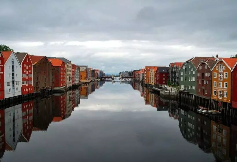 Fotos del hotel Britannia:  11