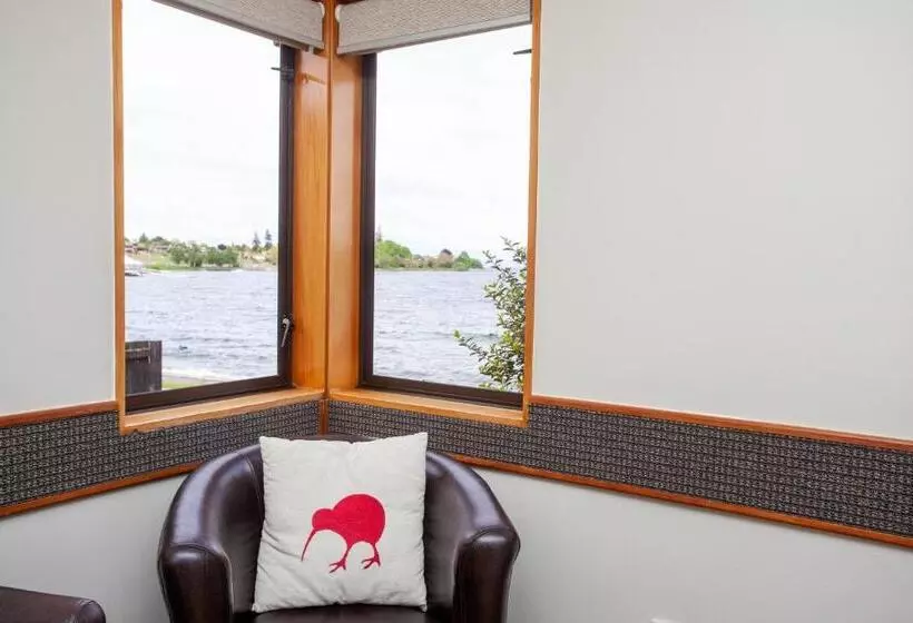 Fotos del hotel Cascades Lakefront Motel:  8