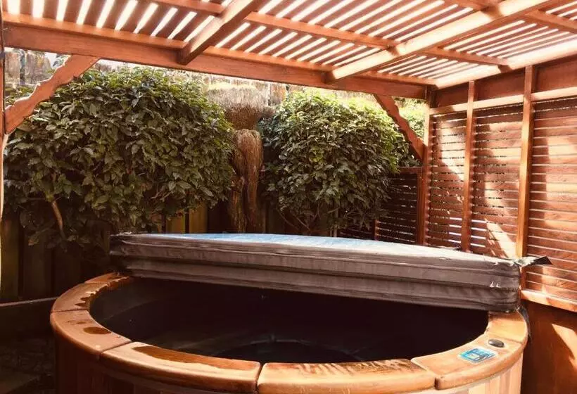 Fotos del hotel Cascades Lakefront Motel:  3