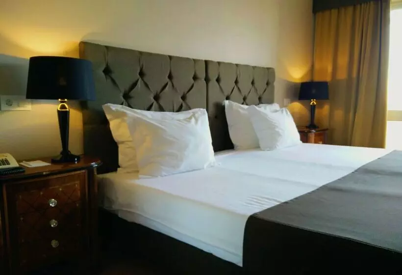 Fotos del hotel Golden Tulip Porto Gaia  & Spa:  13