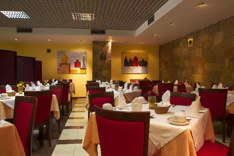 Fotos del hotel Jorge V:  4