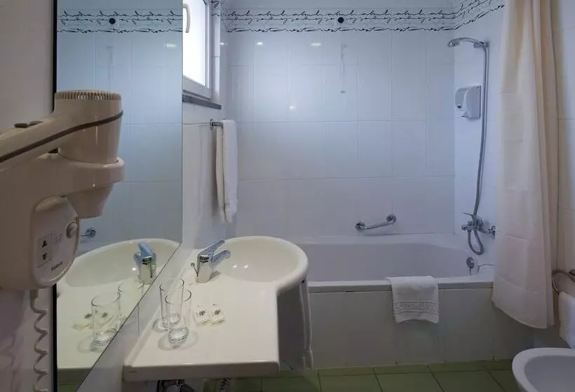 Fotos del hotel Orquidea:  8