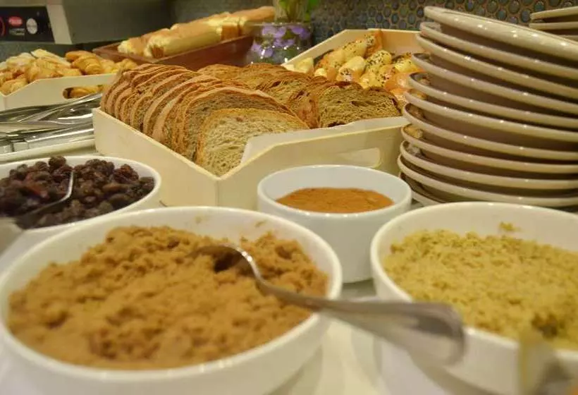 Fotos del hotel The Executive Hotel:  12