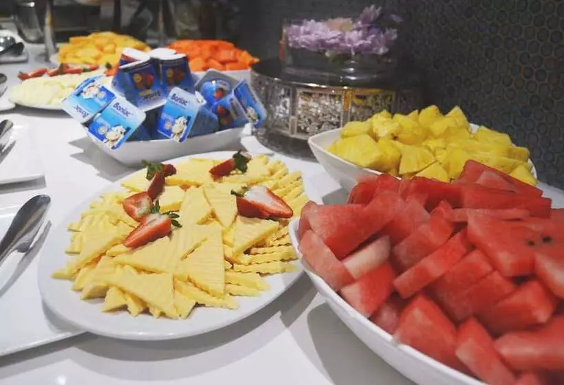 Fotos del hotel The Executive Hotel:  5