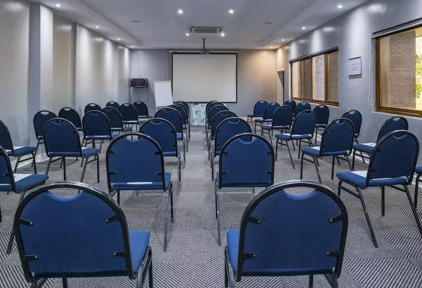 Fotos del hotel Holiday Inn Bulawayo, An Ihg:  23