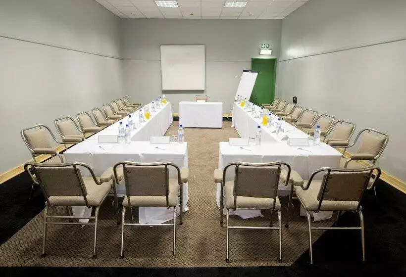 Fotos del hotel Holiday Inn Bulawayo, An Ihg:  11