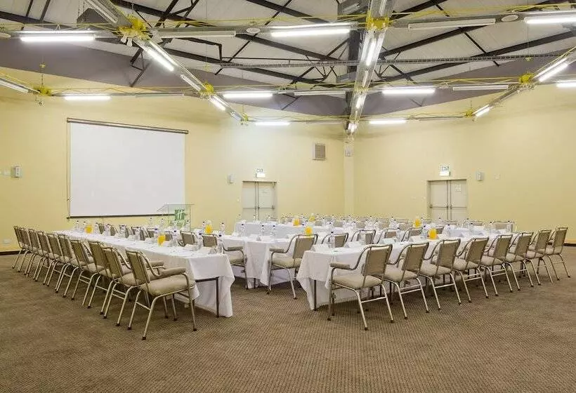 Fotos del hotel Holiday Inn Bulawayo, An Ihg:  21