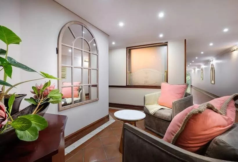 Fotos del hotel Protea Hotel By Marriott Johannesburg Balalaika Sandton:  13