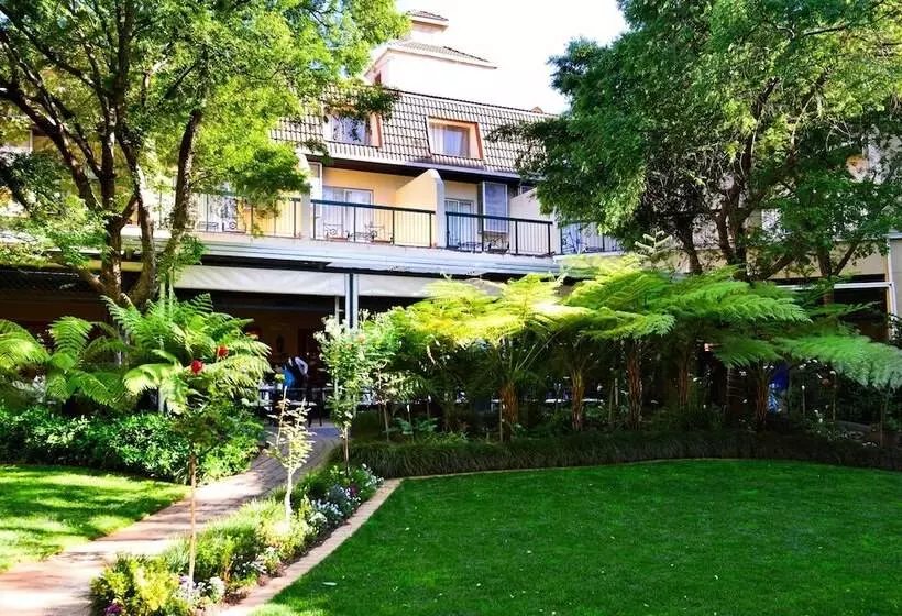 Fotos del hotel Protea Hotel By Marriott Johannesburg Balalaika Sandton:  19