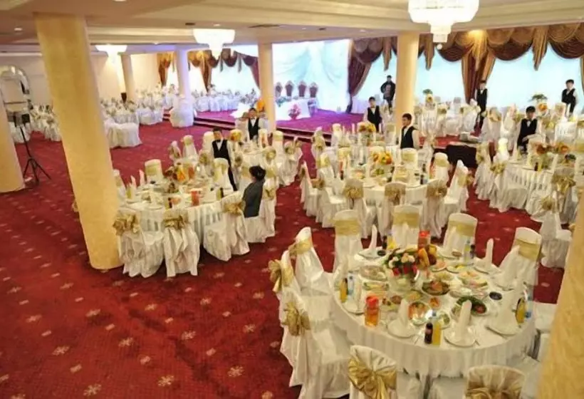 Fotos del hotel Uzbekistan:  3