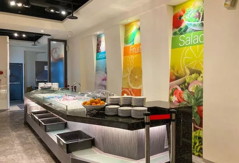 Fotos del hotel Holiday Garden:  5