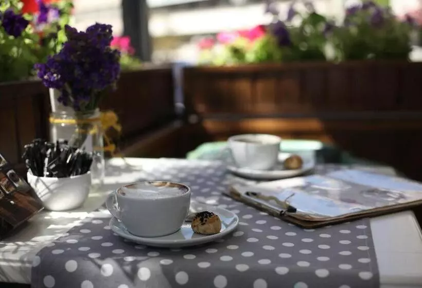 Fotos del hotel Etap Mola:  13