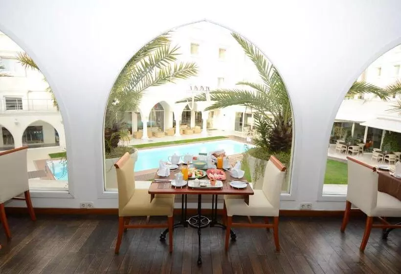 Fotos del hotel Holiday Inn Istanbul City, An Ihg:  16