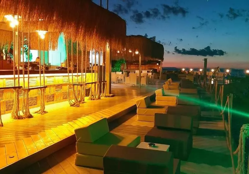 Fotos del hotel Marti Beach:  4