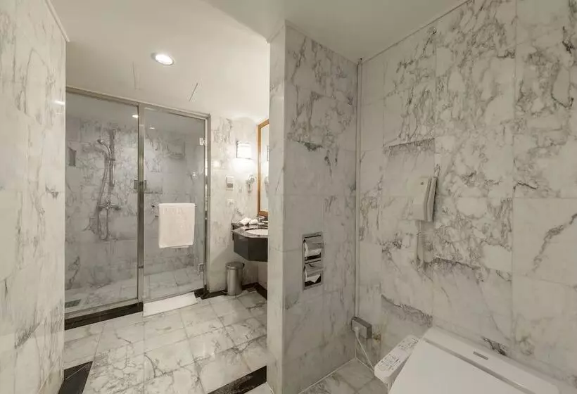 Fotos del hotel National:  18