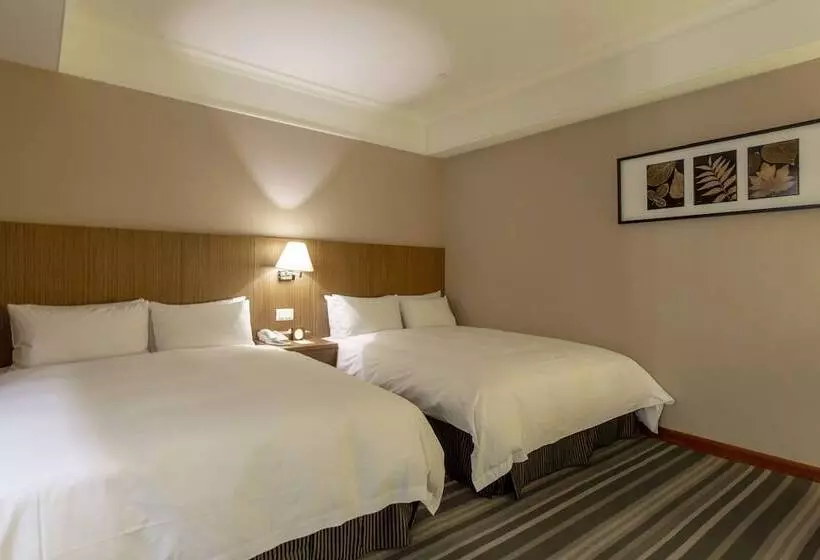 Fotos del hotel National:  17