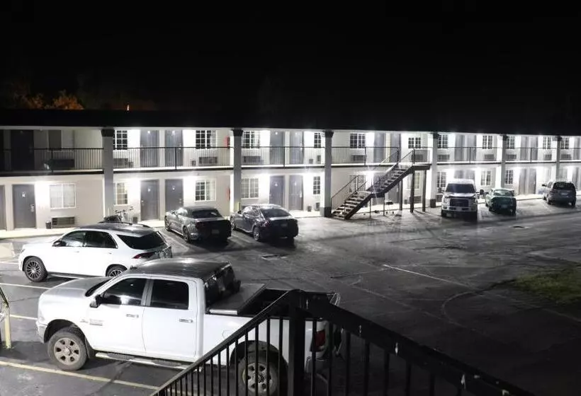 Fotos del hotel Deluxe Inn Miami,ok:  10