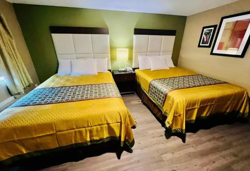 Fotos del hotel Deluxe Inn Miami,ok:  5