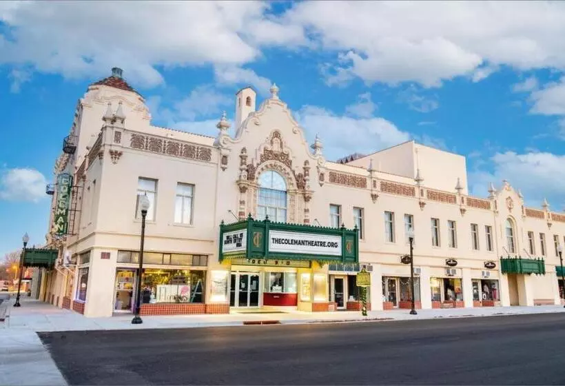 Fotos del hotel Deluxe Inn Miami,ok:  7