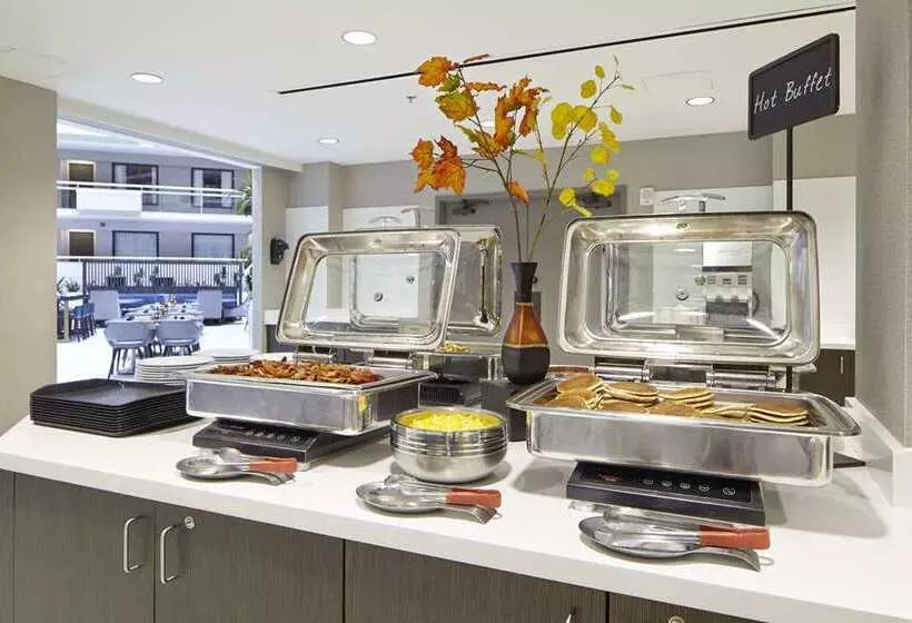 Fotos del hotel Embassy Suites Atlanta - Galleria:  12