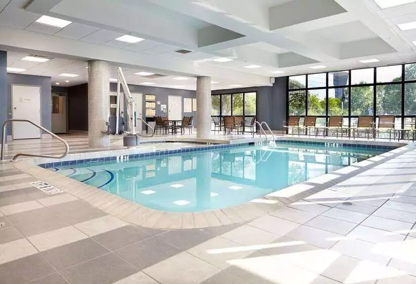 Fotos del hotel Embassy Suites Atlanta - Galleria:  2