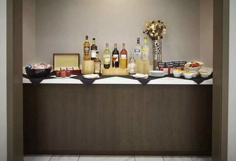 Fotos del hotel Embassy Suites Atlanta - Galleria:  13