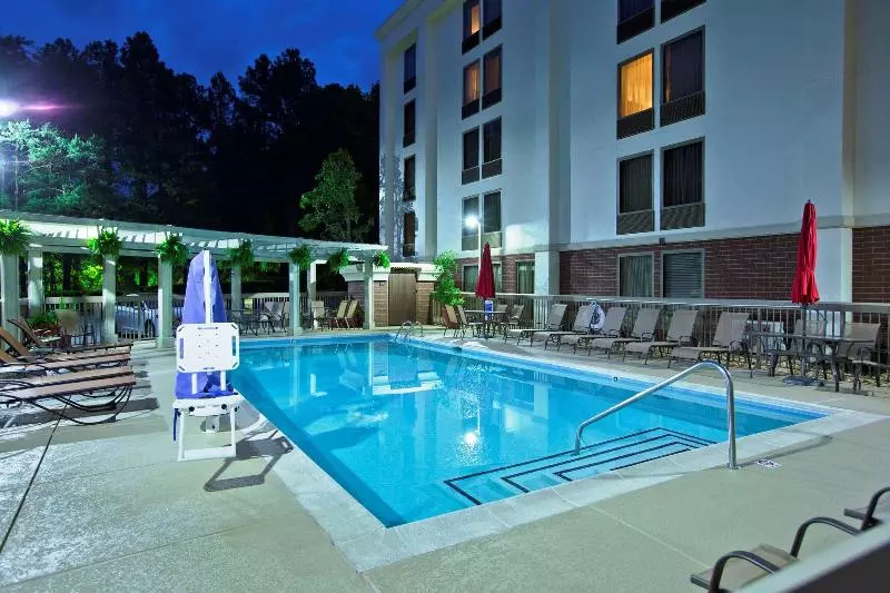 Fotos del hotel Hampton Inn Atlanta-northlake:  12