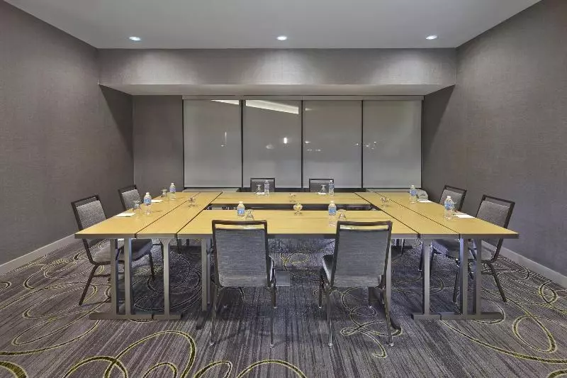 Fotos del hotel Courtyard By Marriott Philadelphia City Avenue:  13